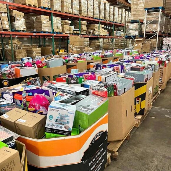 Amazon Overstock Kids Xmas Mystery Box 10 Items. Same Day Shipping. - Picture 2 of 12